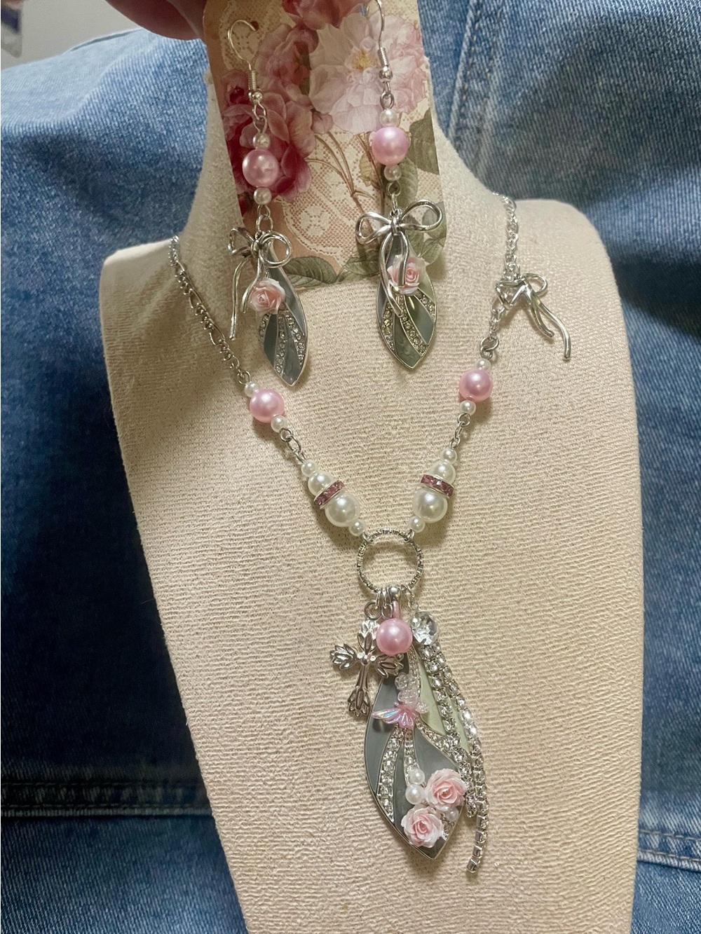 Silver-tone Pink Pearl & Rose Pendant Necklace and Earring Set - Picture 3 of 7